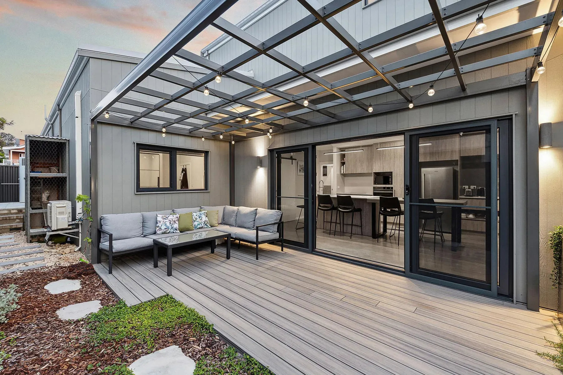 Sliding Door