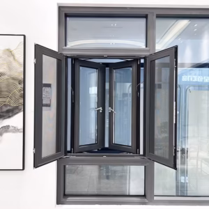 Casement with integrated flyscreen
